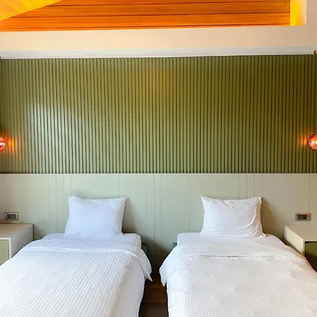 Hotel Hera 3*