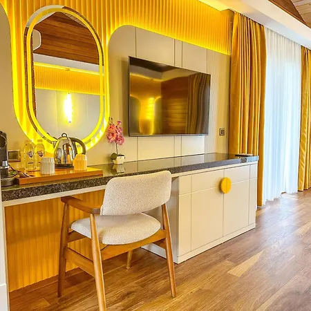 Hotel Hera Çıralı