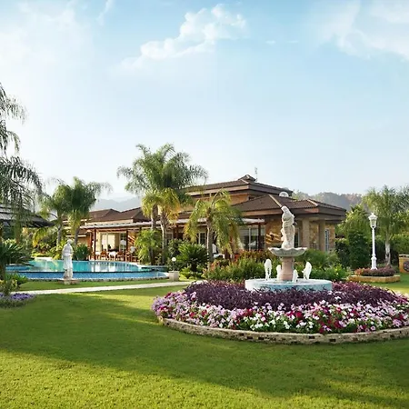 Hera Hotel